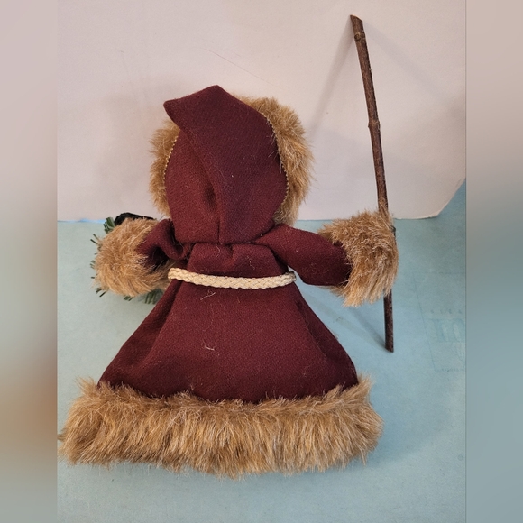 Vintage Folksy Santa Claus Figurine with Stick and Wreath Bottle Topper #256 - Picture 3 of 4